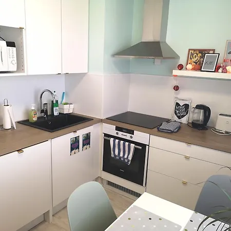 The Cupcake / Kuppikakkuyksio Apartment *