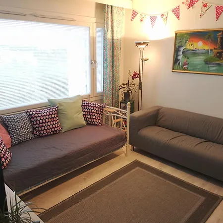 Apartment The Cupcake / Kuppikakkuyksio *